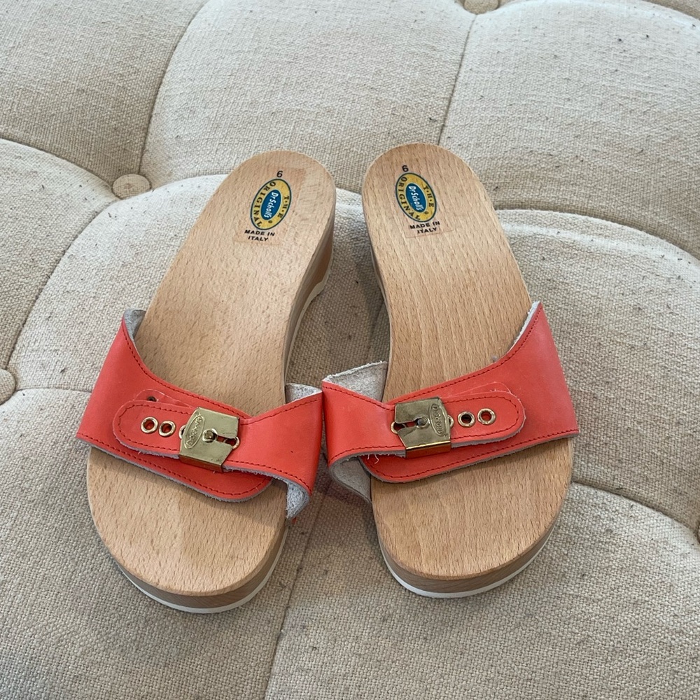 Dr. Scholl's Coral Leather Slide Sandals with Gold Buckle Accent